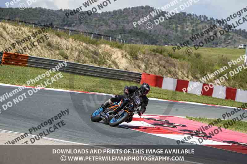 cadwell no limits trackday;cadwell park;cadwell park photographs;cadwell trackday photographs;enduro digital images;event digital images;eventdigitalimages;navarra;no limits trackdays;peter wileman photography;racing digital images;trackday digital images;trackday photos
